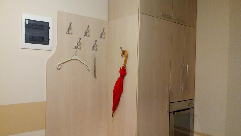 Apartment Viktor,Parking Ösek Dış mekan fotoğraf