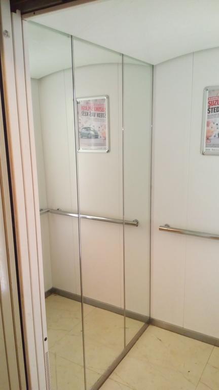 Apartment Viktor,Parking Ösek Dış mekan fotoğraf