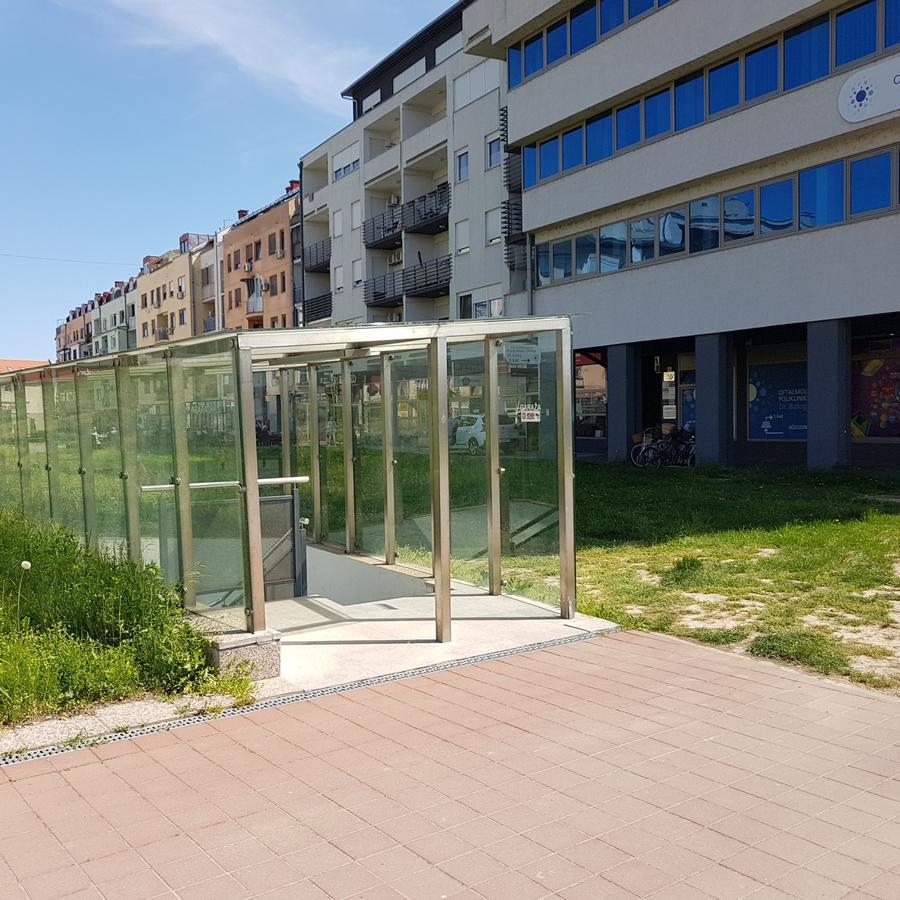 Apartment Viktor,Parking Ösek Dış mekan fotoğraf